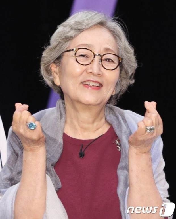 Minh tinh Hàn 84 tuổi một năm tham gia 5 phim - ảnh 7
