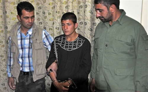 Nghi phạm Najibullah thừa nhận đã chặt đầu cô gái - Ảnh: AFP