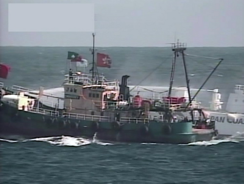 Nhật công bố đoạn video chặn tàu Hồng Kông