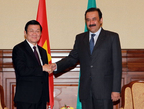 Chủ tịch nước Trương Tấn Sang hội kiến Thủ tướng Karim Massimov