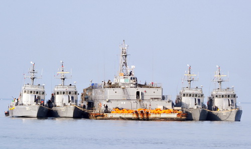Hàn Quốc bắn cảnh cáo tàu cá CHDCND Triều Tiên