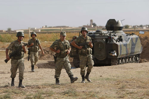 Binh sĩ Thổ Nhĩ Kỳ được triển khai tại khu vực giáp giới với Syria