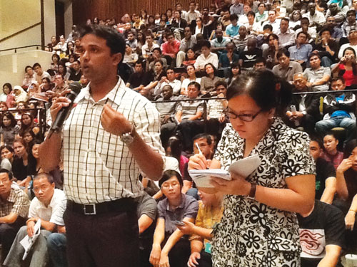 Học viên AIT tại Thái Lan chất vấn lãnh đạo viện này trong buổi họp cuối tháng 10