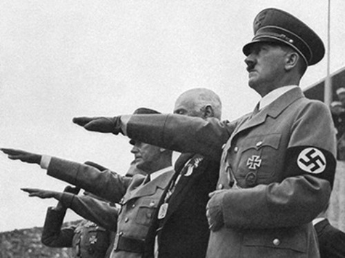 Trùm phát xít Adolf Hitler - Ảnh: AFP
