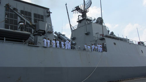 Chiêm ngưỡng khu trục hạm Wang Geon tại TP.HCM 10