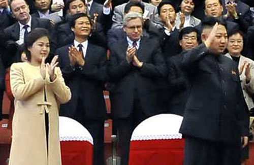 Vợ ông Kim Jong-un tái xuất sau 50 ngày