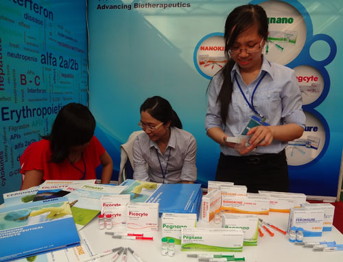 Đi xem triển lãm sản phẩm công nghệ cao Việt Nam 4