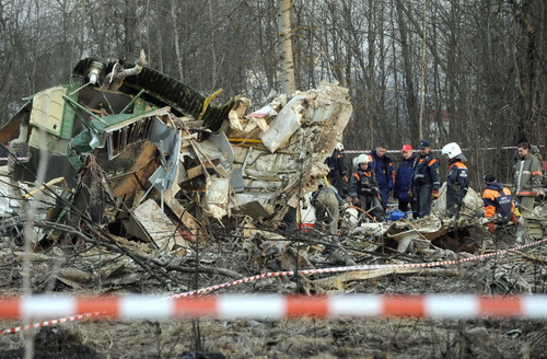 Phát hiện chất nổ trên máy bay gặp nạn của cố TT Ba Lan