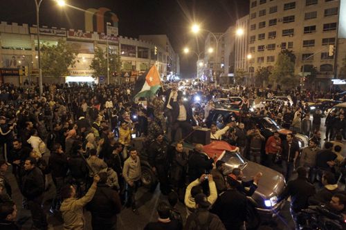 Biểu tình rầm rộ tại Jordan đòi lập đổ chế độ Vua Abdullah II trong ngày 16.11- Ảnh: AFP