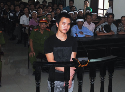 Hà Tĩnh: 18 năm tù cho kẻ sát hại nữ chủ nhà hàng