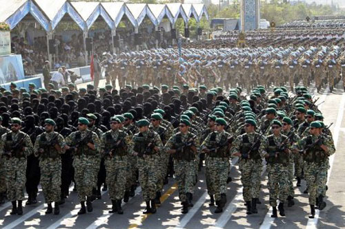 Quân đội Iran “đang theo dõi mọi chuyển động của kẻ thù”