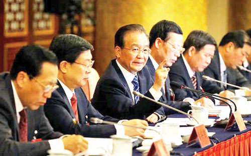 Thủ tướng Trung Quốc nhấn mạnh cải cách chính trị