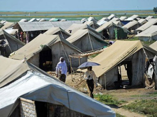 Myanmar sẽ xem xét quyền cho người Hồi giáo Rohingya 