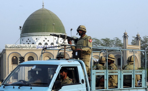 Pakistan chặn sóng di động vì sợ khủng bố