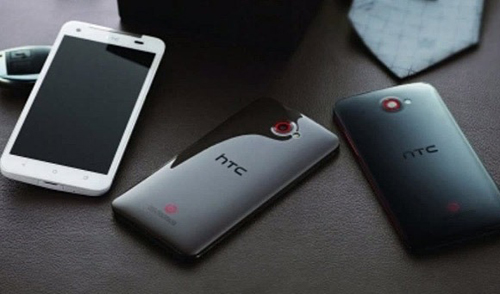 HTC; Deluxe DLX; DROID DNA; Full HD; lõi tứ; smartphone; Windows Phone 8; iPhone 5