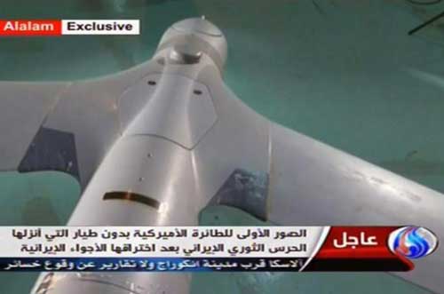 Hình ảnh chiếc máy bay bị Iran bắt giữ được phát trên truyền hình