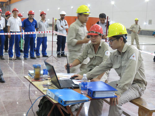 Kỹ sư trẻ vận hành thủy điện lớn nhất Việt Nam 5