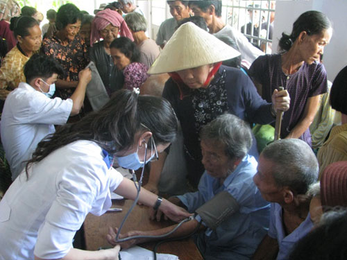 Kỳ họp thứ 6 HĐND tỉnh Tây Ninh: Khám chữa bệnh bằng BHYT nóng lên ở phiên chất vấn