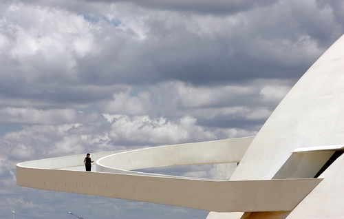 Kiến trúc sư người Brazil Oscar Niemeyer