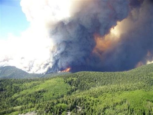 Cháy rừng khắp sáu bang tại Mỹ
