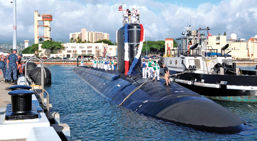 Mỹ sắp điều thêm tàu chiến đến biển Đông - Tàu ngầm Mỹ tại Philippines