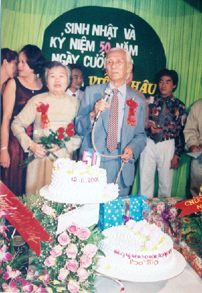 Gã si tình nặng nghiệp cầm ca: Nửa thế kỷ ân tình - Kỷ niệm ngày cưới cũng là ngày sinh nhật của vợ, đối với NSND soạn giả Viễn Châu đó là ngày ông sung sướng nhất - 5