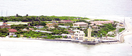 Đảo Trường Sa Lớn thuộc huyện đảo Trường Sa, tỉnh Khánh Hòa