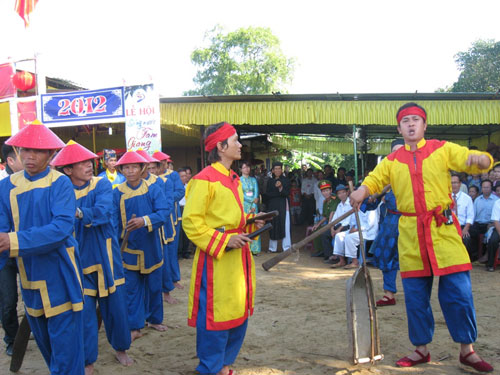 Lễ tế Bà Tơ khai hội hội sóng nước Tam Giang 4