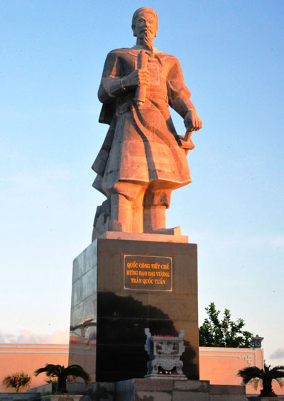 Khánh thành tượng đài Trần Hưng Đạo tại đảo Song Tử Tây