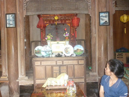 Làng nhà cổ yên bình