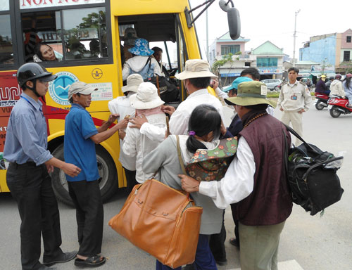 Dẹp nạn lang thang xin ăn