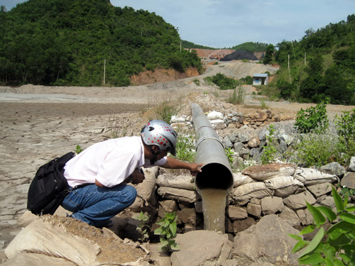 Vì tiền ký quỹ phục hồi môi trường quá thấp nên UBND tỉnh Phú Yên phải chấp nhận “theo đuôi” Công ty Sơn Giang