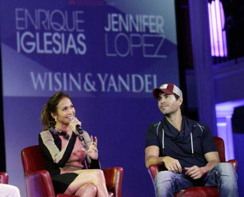 Jeninifer Lopez đi tour cùng Enrique Iglesias  1