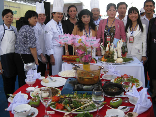 Hội thi nấu ăn Hương sắc đồng bằng 