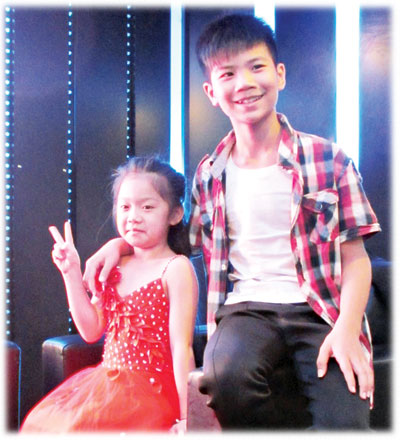 Quán quân Vietnam’s Got Talent ủng hộ nhóm Nghị Lực