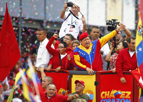 Tổng thống Chavez đăng ký tái tranh cử