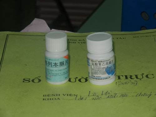Nhập viện vì uống thuốc trị bệnh tiểu đường do Trung Quốc sản xuất - nd