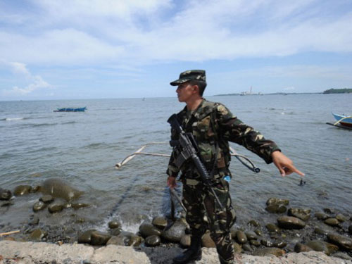 Philippines tố tàu Trung Quốc trở lại Scarborough - nd