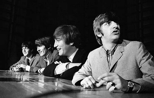 Tứ quái Beatles góp phần phổ biến việc dùng ma túy toàn cầu