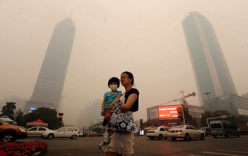 Thành phố Trung Quốc chìm trong màn sương bí ẩn2