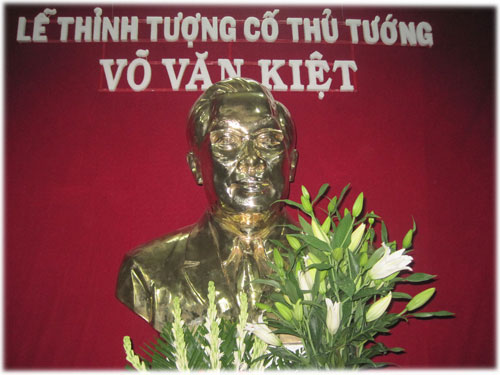 Lễ tặng tượng đồng cố Thủ tướng Võ Văn Kiệt