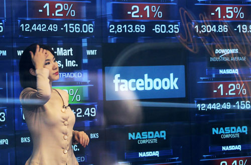 Facebook; mạng xã hội; Mark Zuckerberg; Facebook bị kiện; Facebook chi 10 triệu USD để dàn xếp vụ kiện