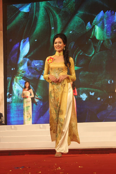 Cuộc thi Người đẹp Đà Nẵng 2012: Vẻ đẹp trí tuệ lên ngôi 7