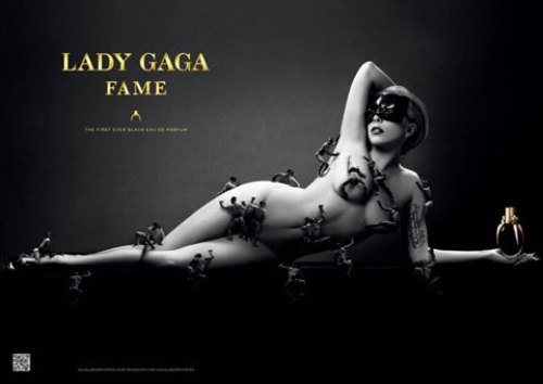 Lady Gaga dùng bức ảnh nóng để quảng cáo cho sản phẩm nước hoa mới của cô - Ảnh: Coty
