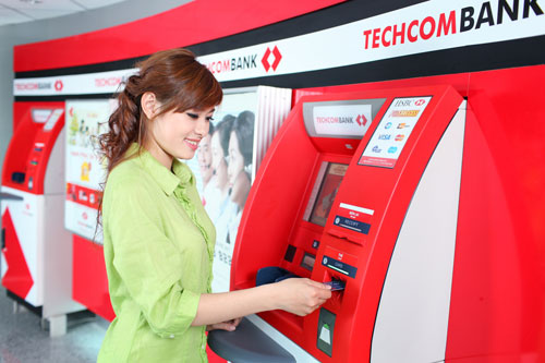 Techcombank: “Dẫn đầu nhờ công nghệ thông tin”