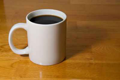 Uống nhiều cà phê giảm mức thành công thụ tinh trong ống nghiệm