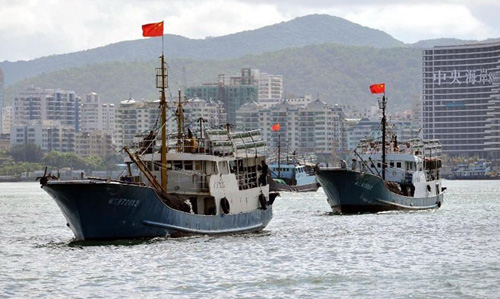 Một mặt gia tăng các hoạt động gây căng thẳng trên biển Đông, mặt khác Trung Quốc không ngừng phân hóa nội bộ ASEAN