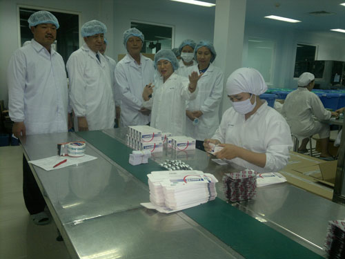TP.HCM: Bộ trưởng Y tế Lào thăm và làm việc tại BV Pharma 3