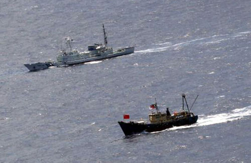 Nhật bắt 14 người xâm nhập đảo tranh chấp 