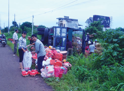 Xe tải gặp nạn 